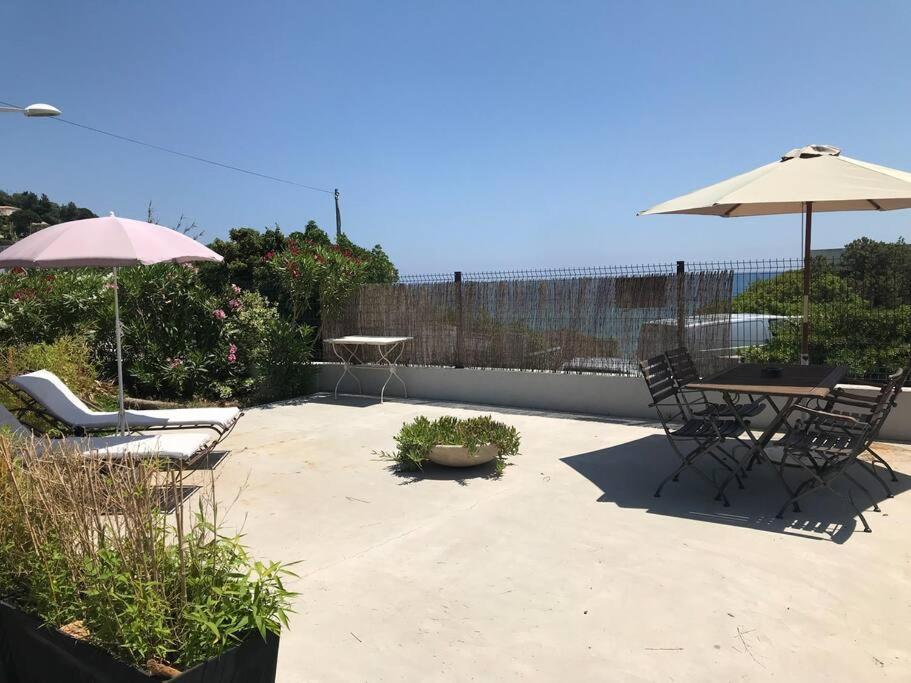 Duplex Vue Mer Plage De Saint-Clair Le Lavandou Exterior foto